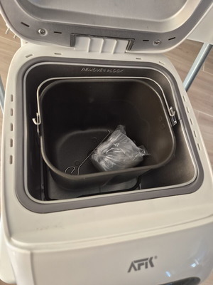 AFK Bread Maker BM-2N 600W like new with multiple programs
