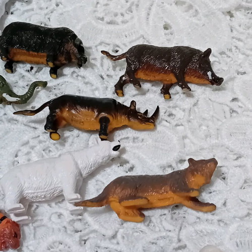 Goody's animal collection in excellent condition