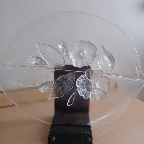 Crystal platter vintage flowers like new
