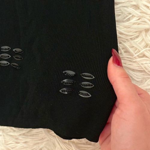 Black blouse with three-quarter sleeves like new, size L