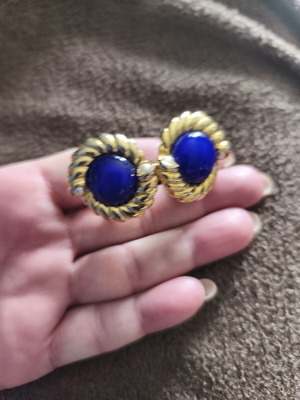 Earrings gold with blue stone new condition