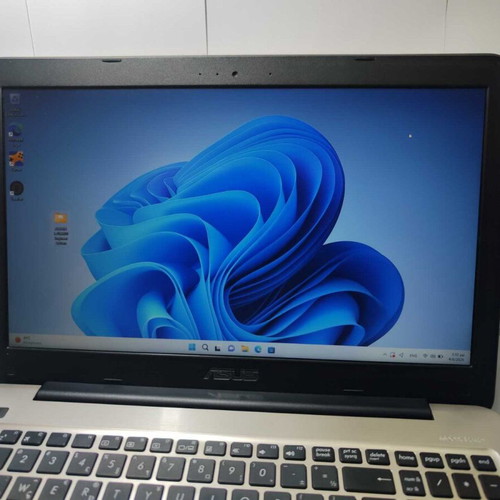 Asus K556U laptop used, Core i7-7500U, 16GB RAM, 256GB SSD, Nvidia 940MX