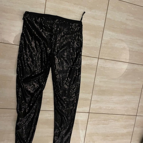 Lynne sequin leggings used with defect, black