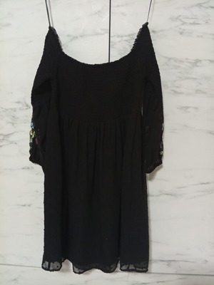 Zara dress used, black basic, size M