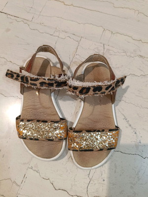 Sandals used size 26 with leopard strap and glitter front