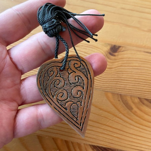 Metal heart bookmark used