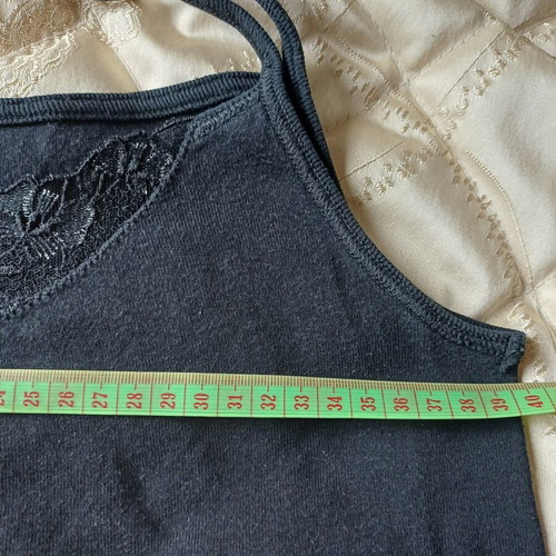 Cotton tank tops set of 2, like new, size L/XL, black