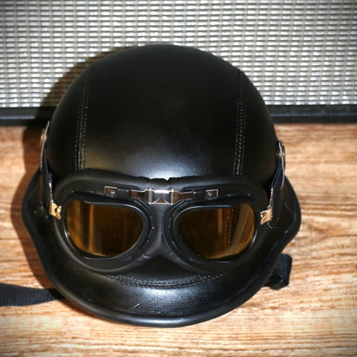 Motorcycle helmet replica 2WW with yellow goggles black size L