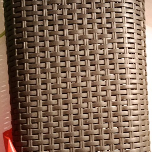Curver Style Wicker Laundry Basket with Lid used