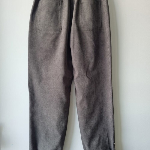 Zara jogger pants with ankle zipper, grey green