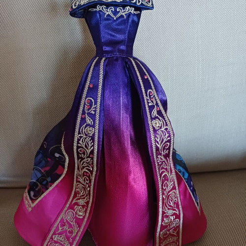 Disney Store Aurora Sleeping Beauty Ultimate Princess Celebration Designer Dress used