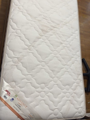 Media Strom Advance Care single mattress 90x200cm like new, 7 support zones