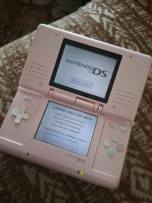 Nintendo DS Original pink used, fully functional
