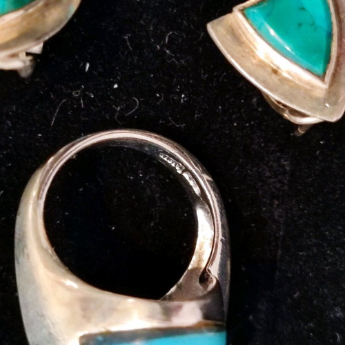 Silver 925 ring and earrings set with turquoise like new