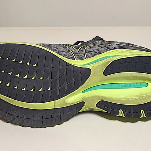 Mizuno Wave Rider 26 running shoes size 44.5 like new, gray