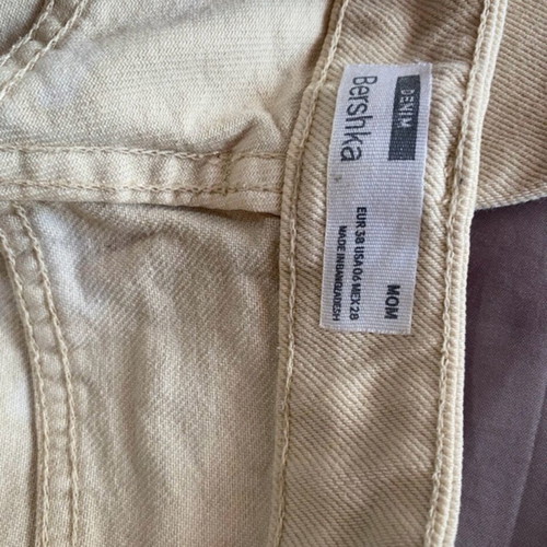Bershka beige mom fit jeans used