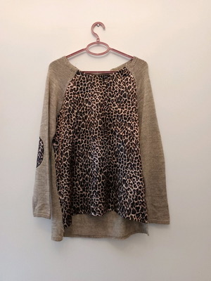 Cotton knitted blouse with details, like new, beige and brown