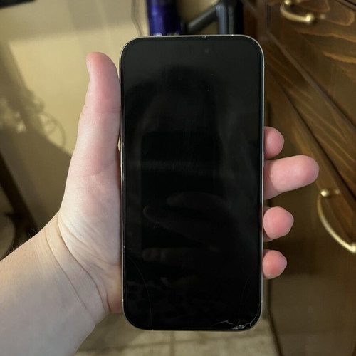 iPhone 15 Pro 128GB White Titanium used, battery 88%