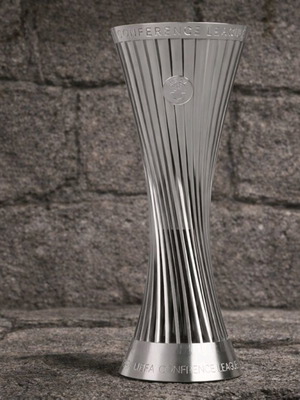 Τρόπαιο Replica Conference League καινούργιο