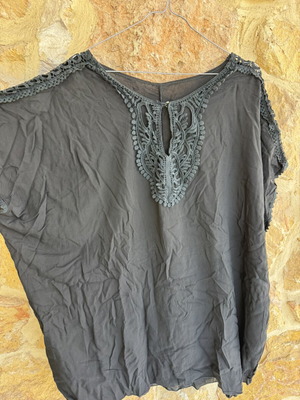 Plus size black blouse with embroidery and lace, like new