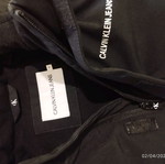 Μπουφάν παιδικό Calvin Klein μαύρο σαν καινούργιο, μέγεθος 140 cm