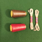 Sewing set with 2 thread cones and 2 elastic bands, new