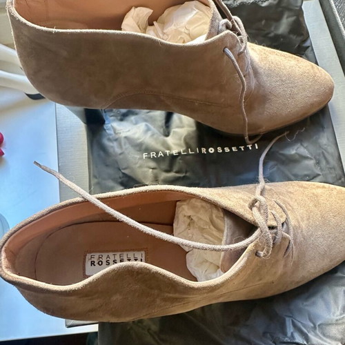 Fratelli Rossetti shoes new, taupe suede, 8cm heel