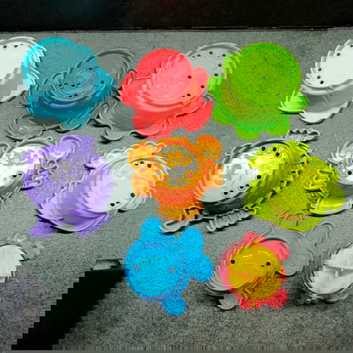 Παιχνίδι μπάνιου μεταχειρισμένο, βρεφικά στοιβαζόμενα κύπελλα 9 μηνών+