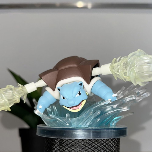 Pokemon Blastoise Attack Hydro Pump figure like new