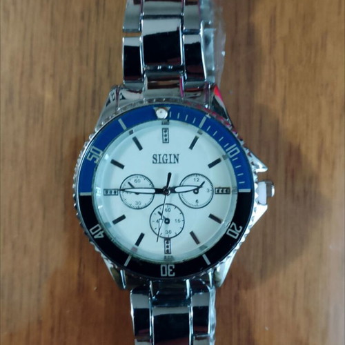 Unisex watches new, pack of 6 with bracelet
