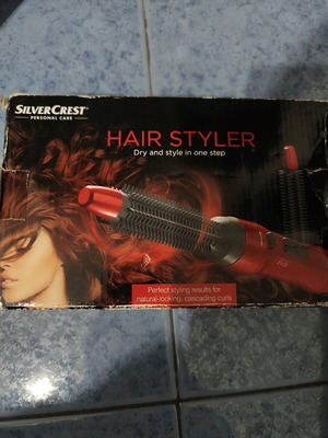 SilverCrest Hair Styler like new, electric brush for drying and styling