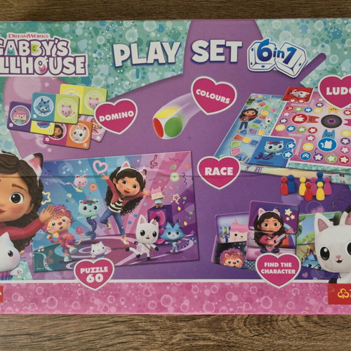 Gabby's Dollhouse board game set like new (+puzzle)