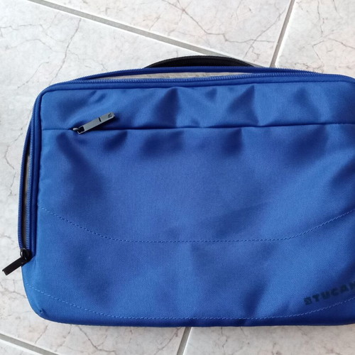 Laptop bag 11'' like new, dimensions 21x31 cm