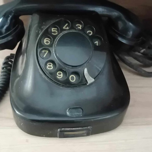 Bakelite phone from 1960 used