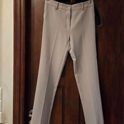 Forel beige pants size S like new
