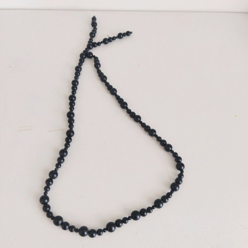 Unisex necklace with black rosary-style beads like new