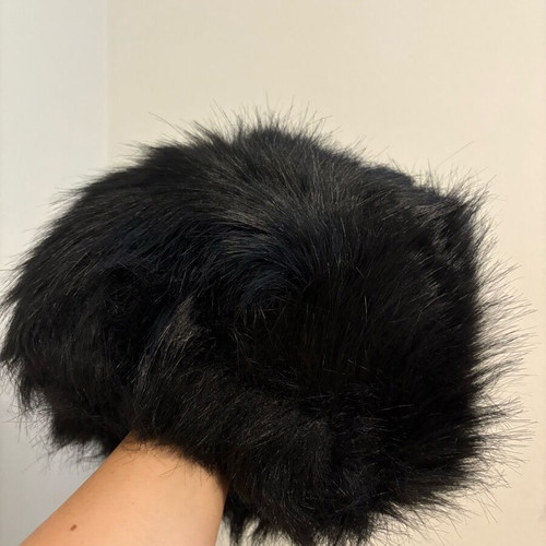Fur hat new