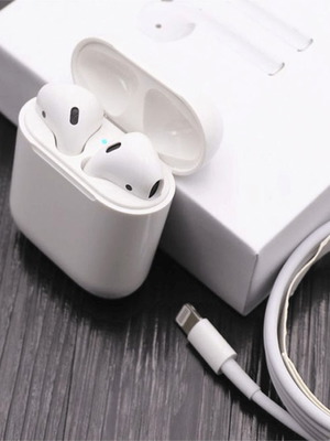 Bluetooth wireless earbuds new with charging case