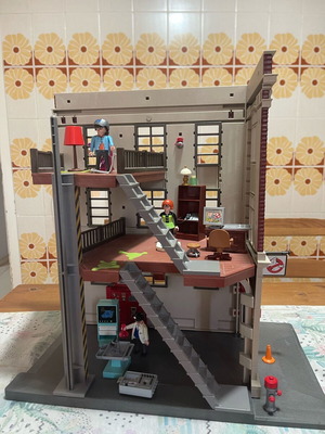Playmobil Ghostbusters Headquarters 9219 used