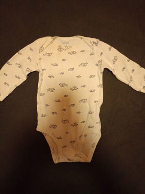 Carter's Onesie like new, size 6 months