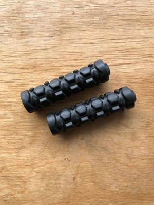 Black motorcycle grips new, 12 cm size