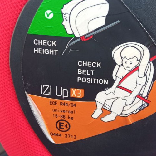 CAR SEAT BE SAFE IZI UPx3****CLEARANCE SALE**"WHOEVER GETS IT FIRST!
