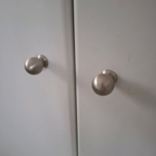 Exterior Wardrobe Doors and Boxes Set like new, includes handles and hinges