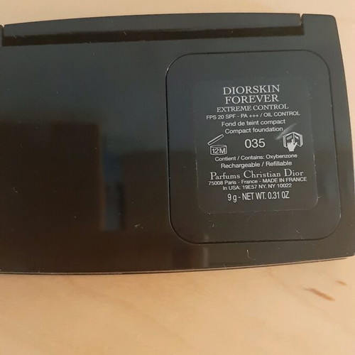 Dior Diorskin Forever Extreme Control Compact Foundation used shade 035