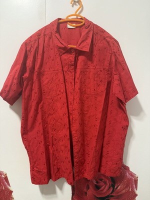 Summer shirt red with embroidered details, like new, size L