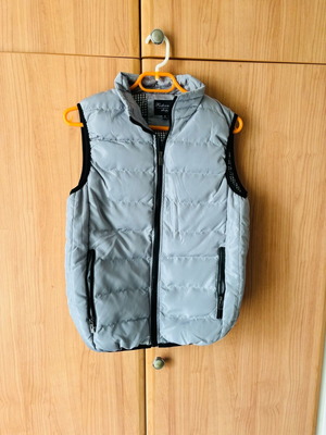 Vest jacket new gray with zipper, size M