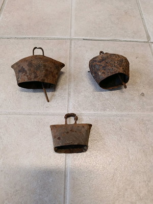Goat and sheep bells used, old
