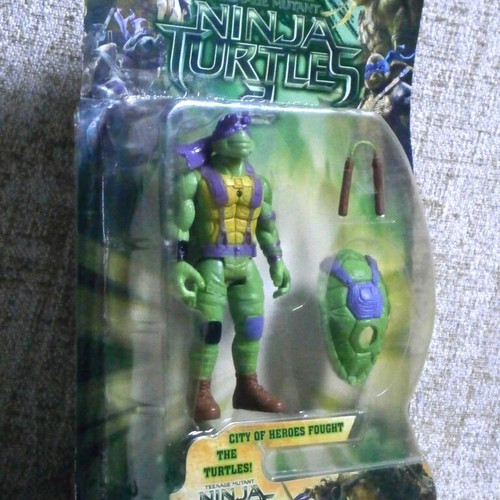 Teenage Mutant Ninja Turtles 2 Donatello figure new, vintage
