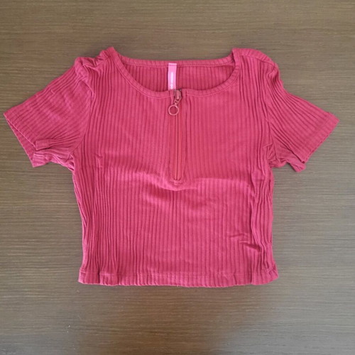 Small package 9 t-shirts + gift.