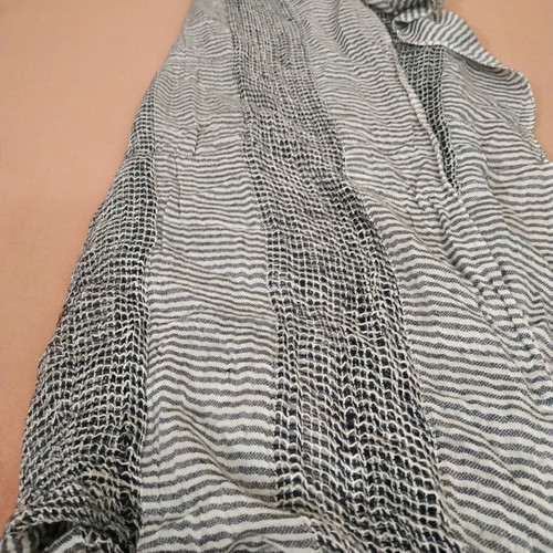 Scarves used, pack of 4, various sizes